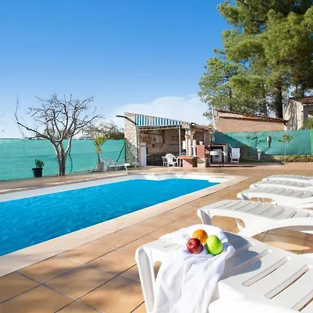 Sleeps 8