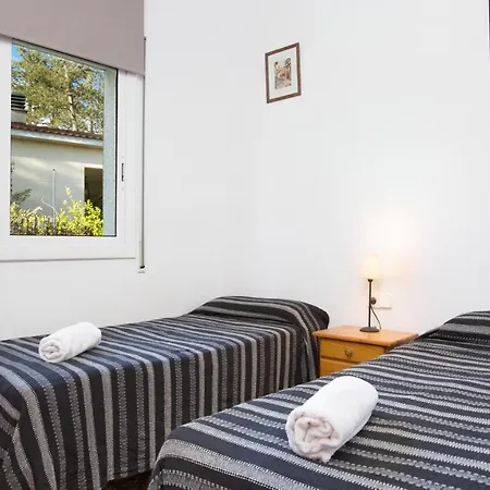 Sleeps 8 * Lloret de Mar